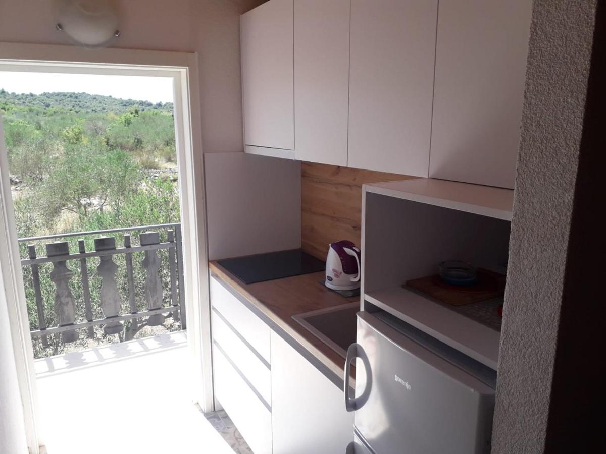 Apartments Carev 1293 เยเซรา ภายนอก รูปภาพ